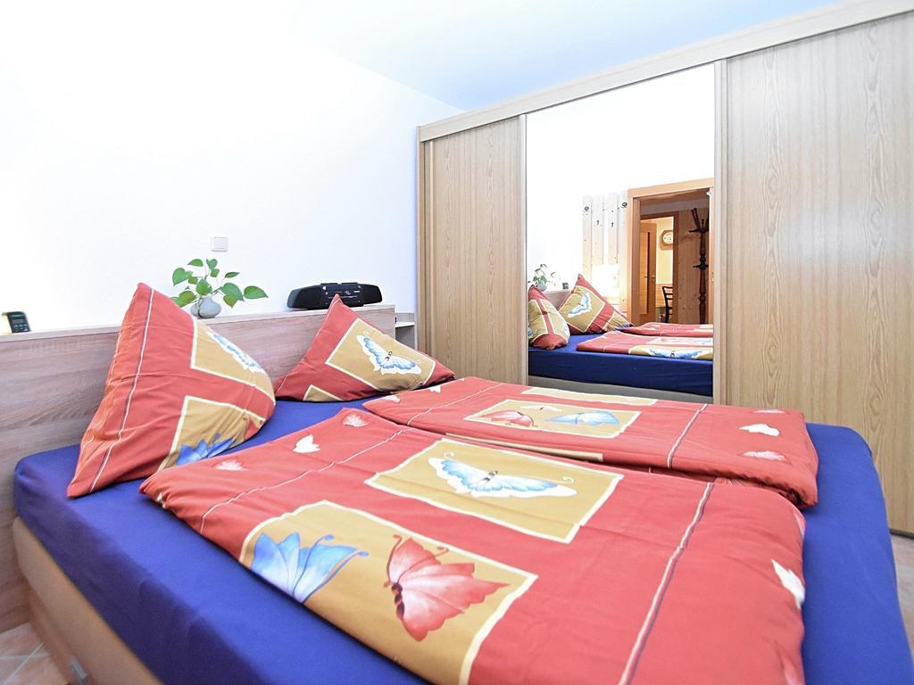 Apartment With Views Of The Ore Mountains Oelsnitz  Экстерьер фото